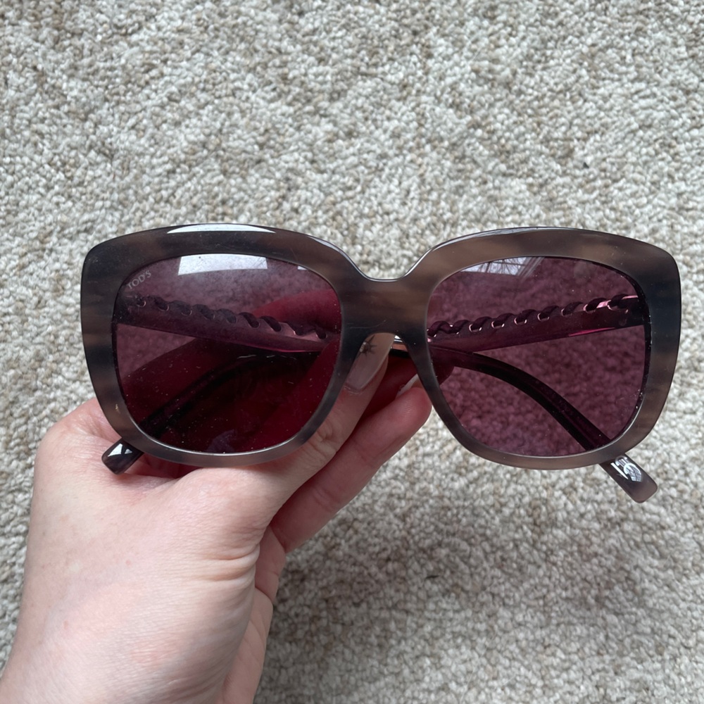 TOD’S NWOT SUNGLASSES